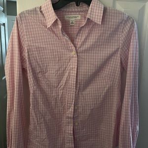 Banana Republic plaid button down shirt Size 4